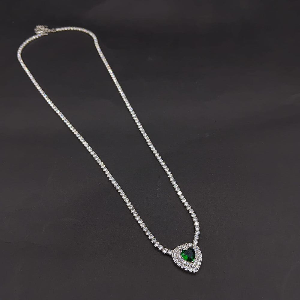 Collar Corazón Verde · Plata rodinada, 50 cm