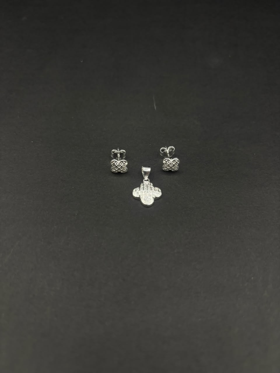 Set Trébol Blanco · Plata 925, topos y dije