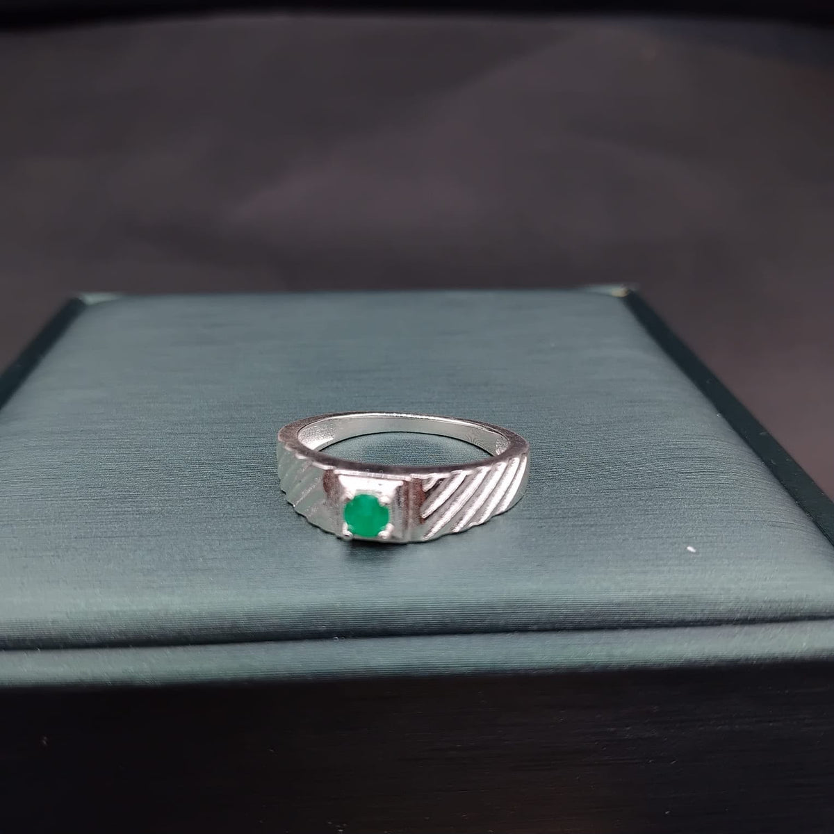 Anillo Somondoco · Plata 925 para hombre con esmeralda natural